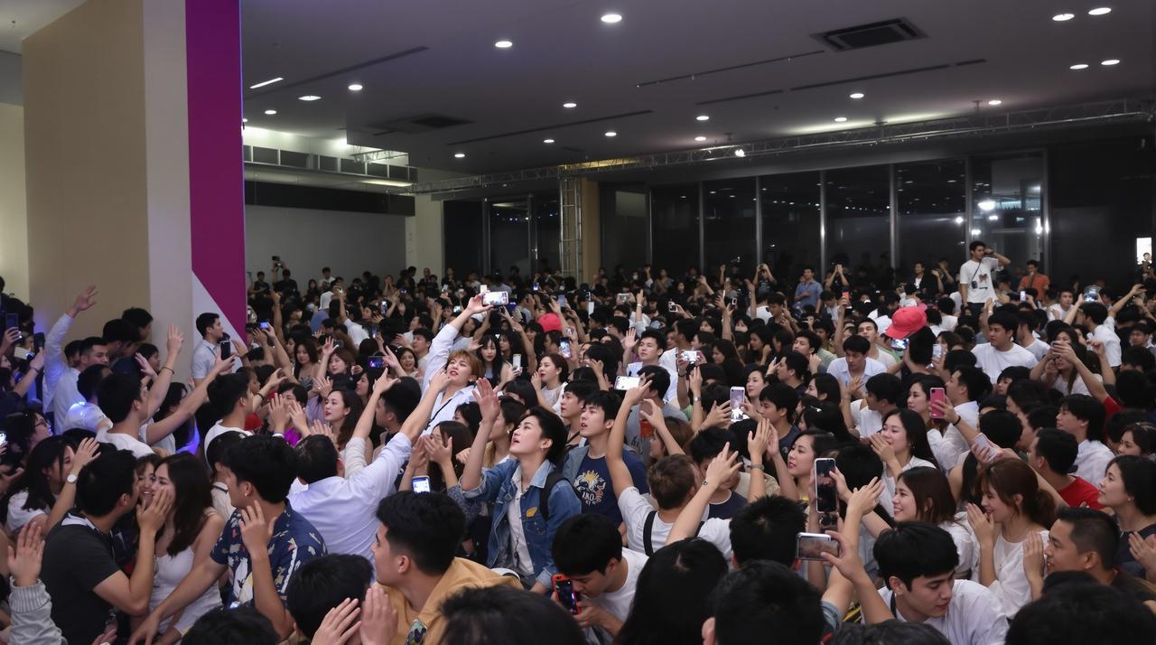 麻豆免费视频2026年度影迷见面会